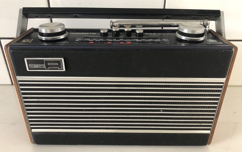 Roberts r24 radio - roberts, am/fm