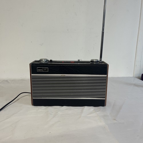 Roberts r800 transistor radio - roberts,