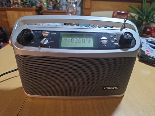 Roberts classic r9928 - r9928, portable