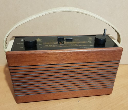 Roberts r760 vintage - am/fm,