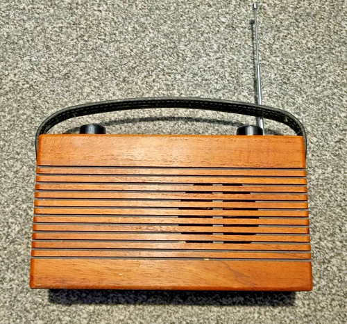 Vintage roberts r760 radio - vintage,