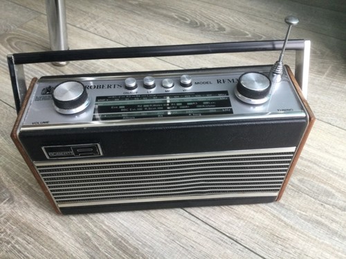 Roberts model rfm3 radio - model,