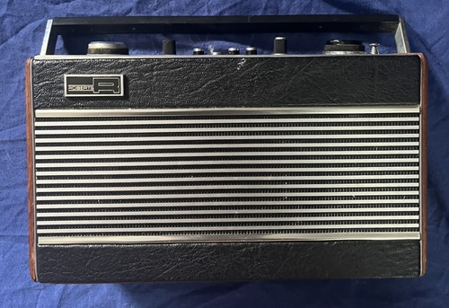 Roberts r606 portable - roberts, r606-mb